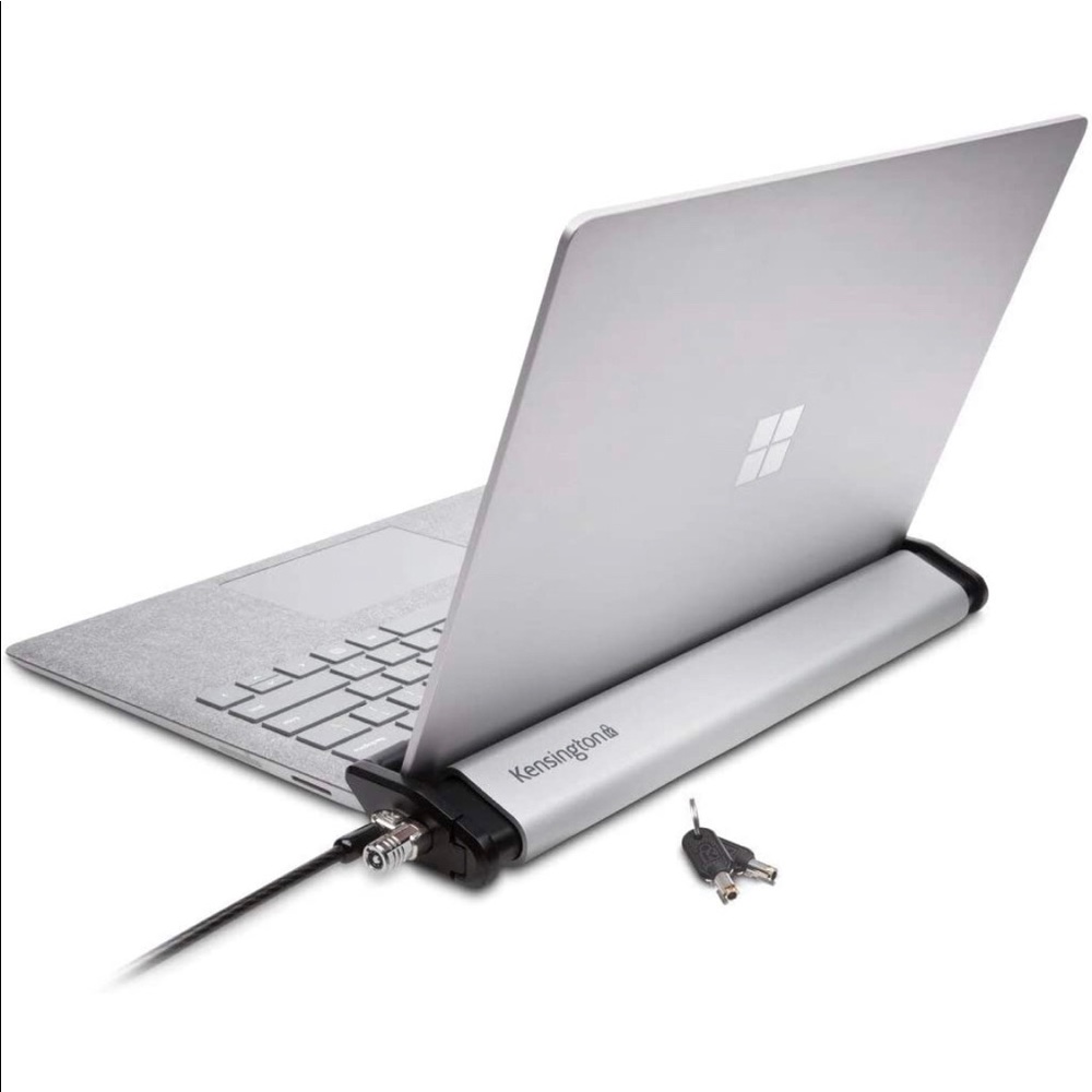 Laptop locking station 2.0